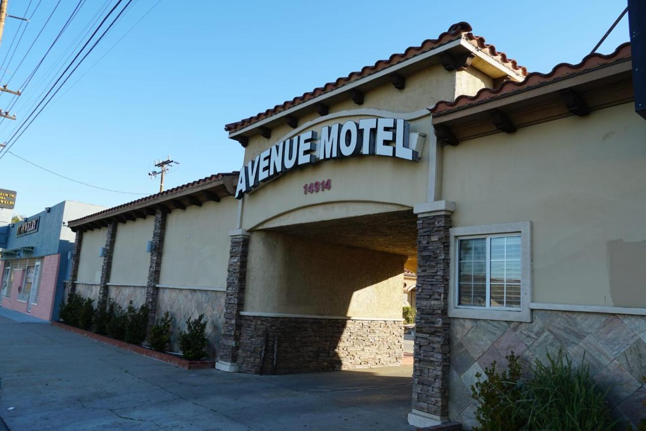 Avenue Motel Gardena Bagian luar foto